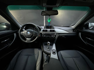 BMW 3 Series foto 9