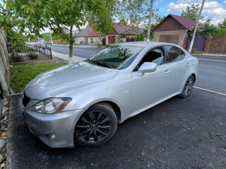 Lexus IS Series фото 5