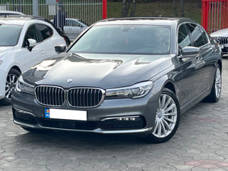 BMW 7 Series foto 3