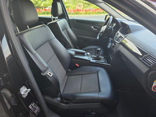 Mercedes E-Class фото 11