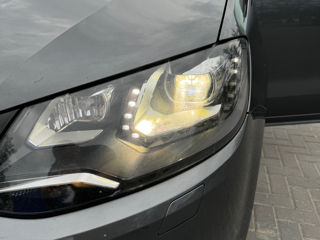 Volkswagen Sharan foto 10