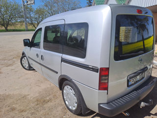 Opel Combo foto 2