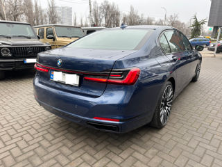 BMW 7 Series foto 6