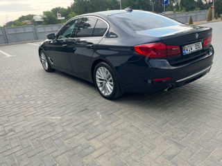 BMW 5 Series foto 4