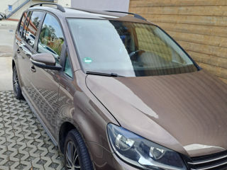 Volkswagen Touran foto 10