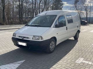 Peugeot Expert фото 0