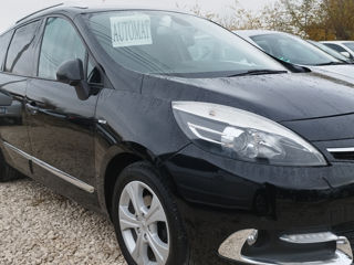 Renault Grand Scenic foto 4