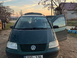 Volkswagen Sharan foto 5