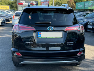 Toyota Rav 4 фото 5