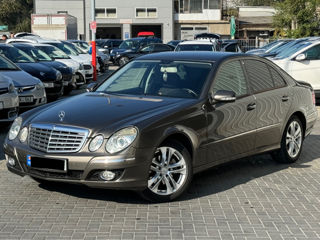 Mercedes E-Class foto 4