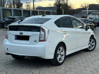 Toyota Prius foto 3