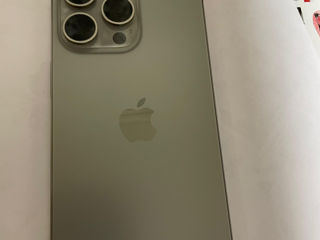 iPhone 15 Pro Max 256GB foto 2