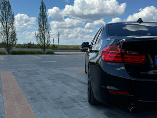 BMW 3 Series foto 5