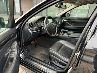 BMW 5 Series foto 7