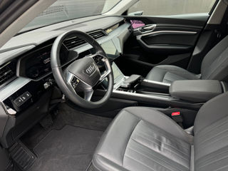Audi E-tron Sportback foto 8