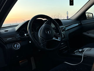 Mercedes E-Class foto 4