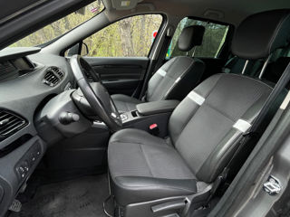 Renault Grand Scenic foto 8