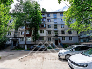 Apartament cu 1 cameră, 37 m², Botanica, Chișinău foto 15