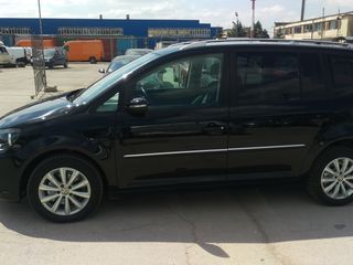 Volkswagen Touran foto 3