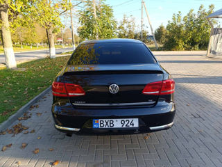 Volkswagen Passat foto 4