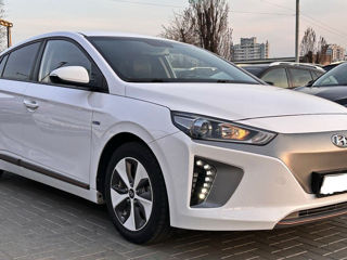 Hyundai IONIQ foto 1