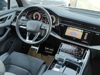 Audi Q7 foto 10