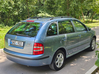 Skoda Fabia foto 4