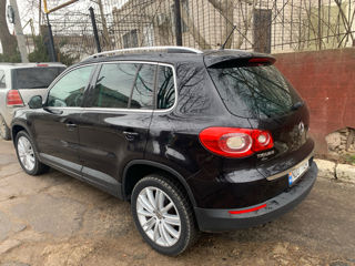 Volkswagen Tiguan foto 3