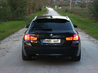 BMW 5 Series foto 4