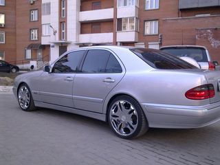 Mercedes E Class