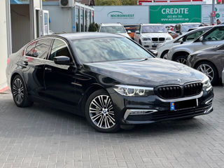 BMW 5 Series foto 4