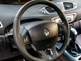 Renault Grand Scenic foto 7