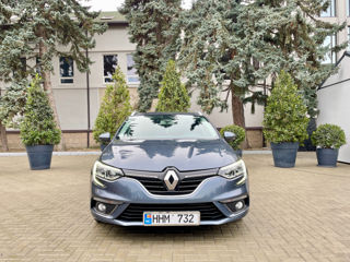 Renault Megane foto 2