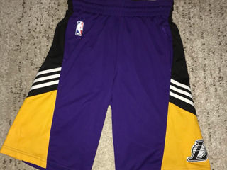 Lakers x Adidas foto 3