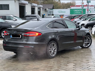 Ford Fusion foto 3