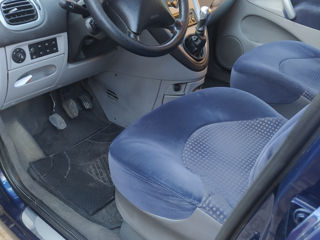 Citroen Xsara Picasso foto 8