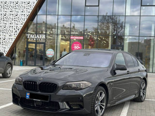 BMW 5 Series foto 3