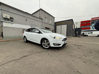 Ford Focus foto 2