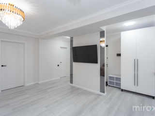 Apartament cu 3 camere, 96 m², Ciocana, Chișinău foto 9