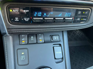 Toyota Auris foto 14