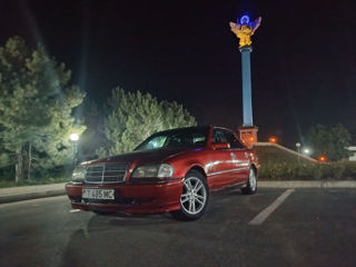 Mercedes C-Class