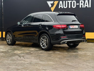 Mercedes GLC foto 11