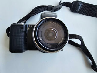 Фотоаарппат Sony NEX-5 в хорошем состоянии.