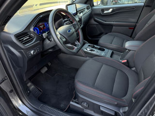 Ford Kuga foto 16