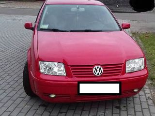 Volkswagen Bora foto 1