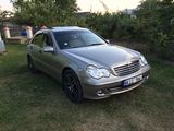 Mercedes C Class foto 7