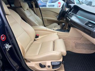 BMW 5 Series foto 16