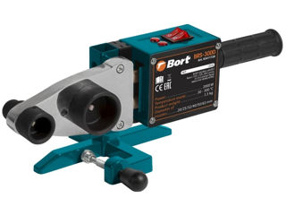 Паяльник для пластиковых труб Bort BRS-3000