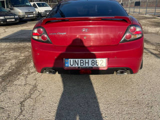 Hyundai Coupe foto 4