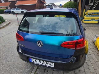 Volkswagen Golf foto 9